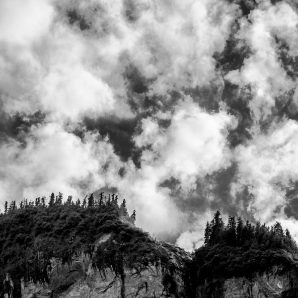 Clouds-and-Cliffs
